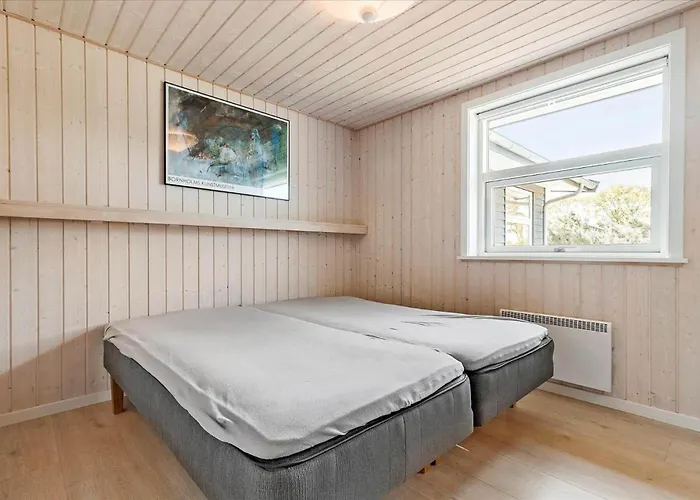 1464-aakirkeby-holsteroddevej-5 Vakantiehuis Vester Somarken